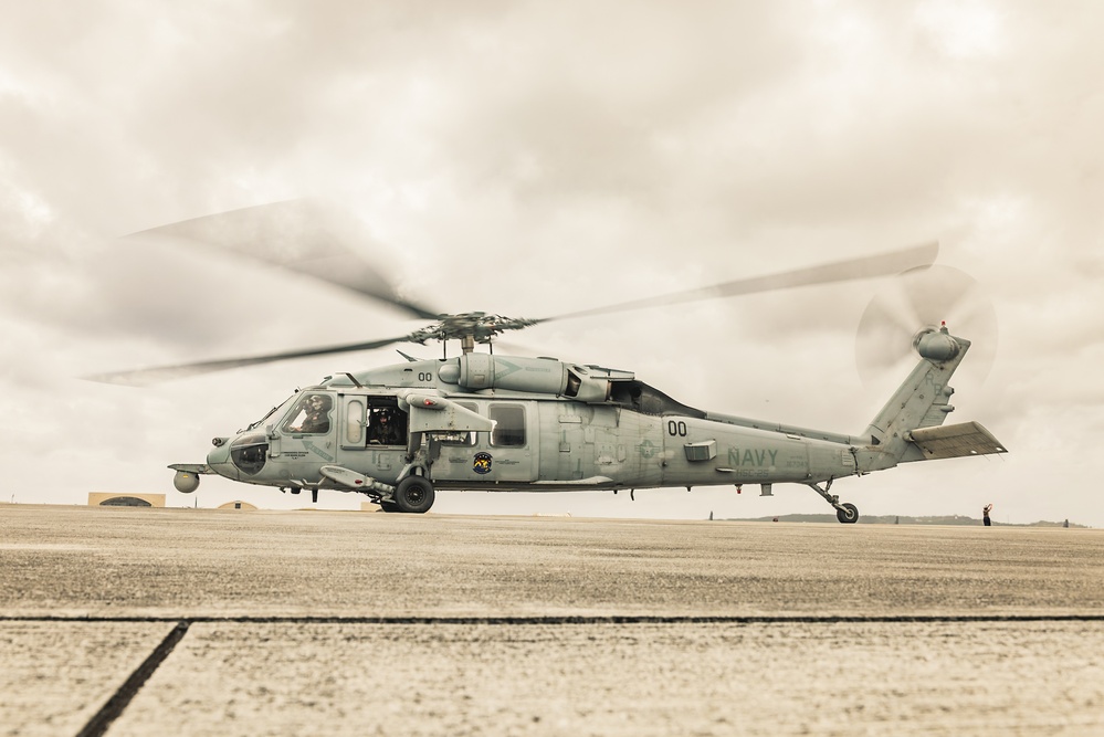 Commander, Naval Air Forces Visits Guam