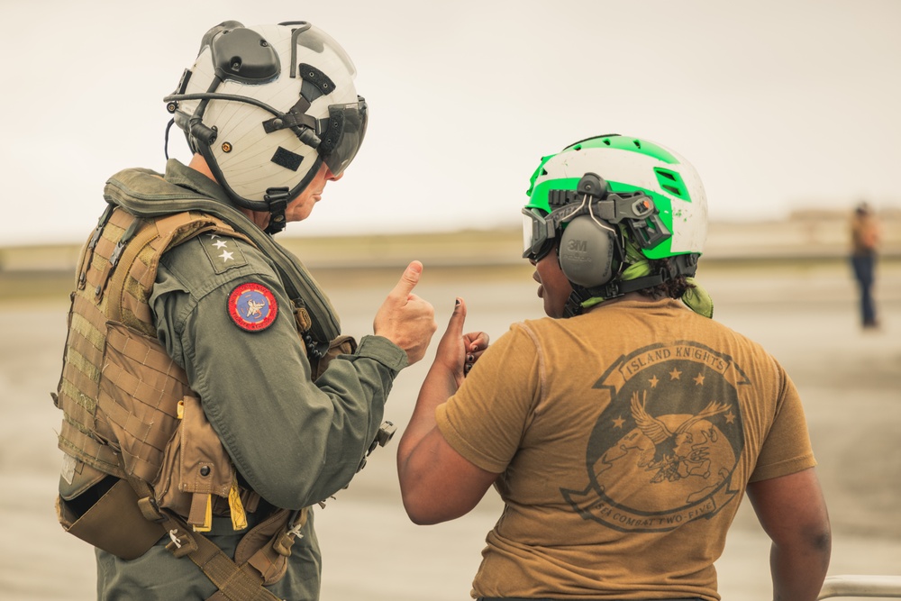 Commander, Naval Air Forces Visits Guam