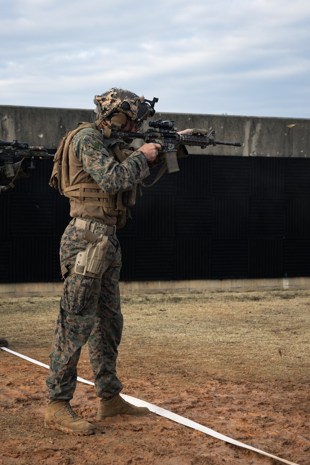 Iron Fist 25 | 31st MEU conducts bilateral short bay range