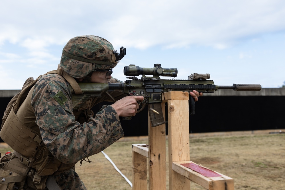 Iron Fist 25 | 31st MEU conducts bilateral short bay range