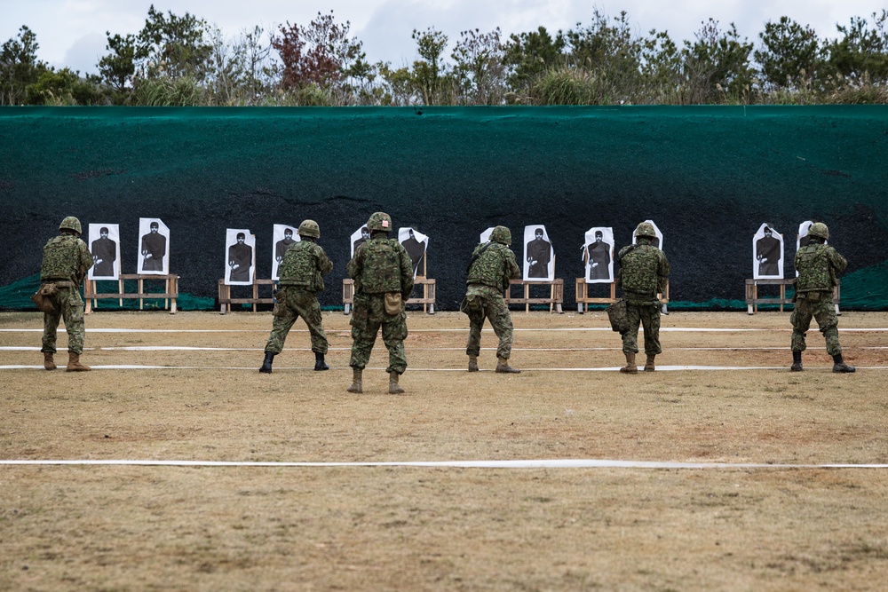 Iron Fist 25 | 31st MEU conducts bilateral short bay range