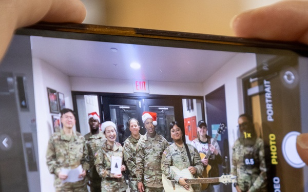 Holiday Visit 2024-12-19