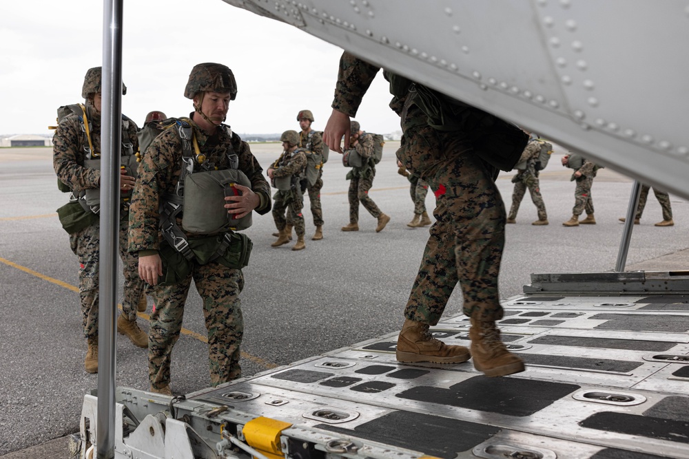 U.S. Marines with 3rd LSB Conduct Air Deliveries