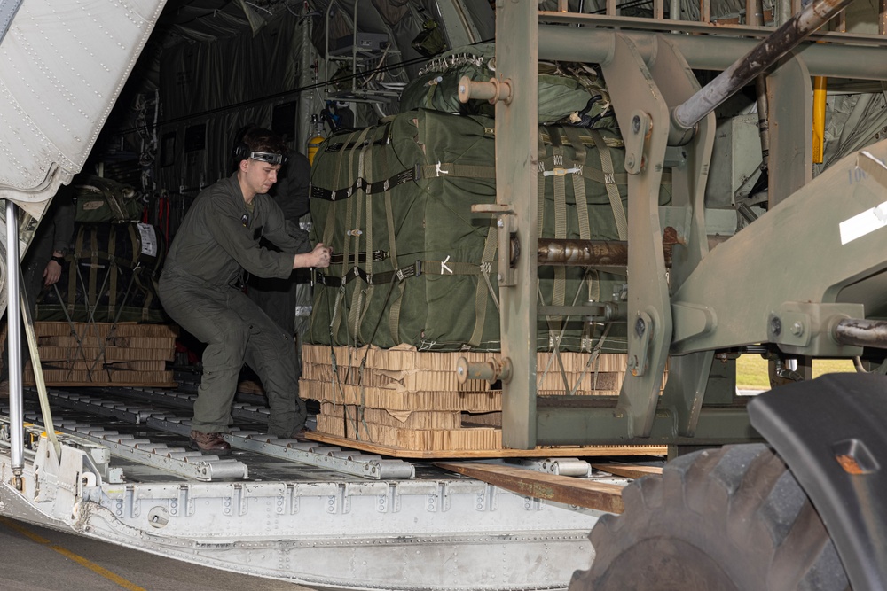 U.S. Marines with 3rd LSB Conduct Air Deliveries