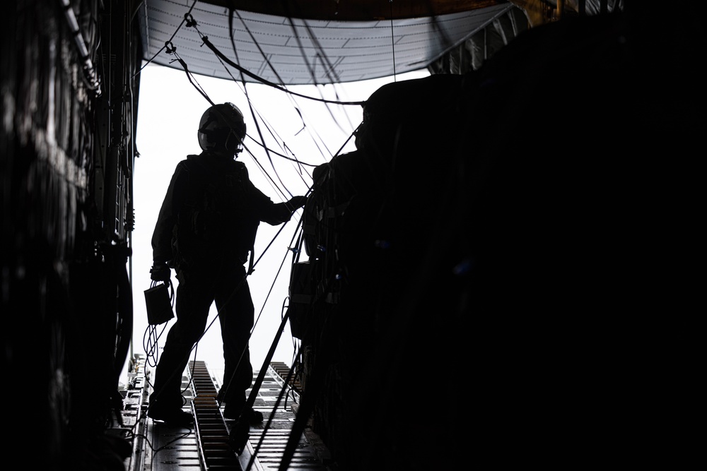 U.S. Marines with 3rd LSB Conduct Air Deliveries