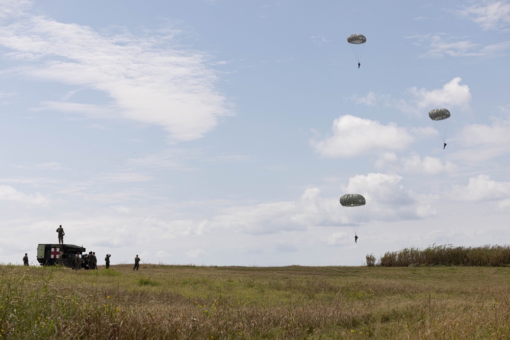 U.S. Marines with 3rd LSB Conduct Air Deliveries