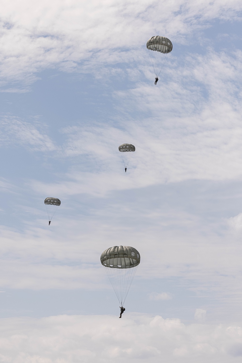 U.S. Marines with 3rd LSB Conduct Air Deliveries
