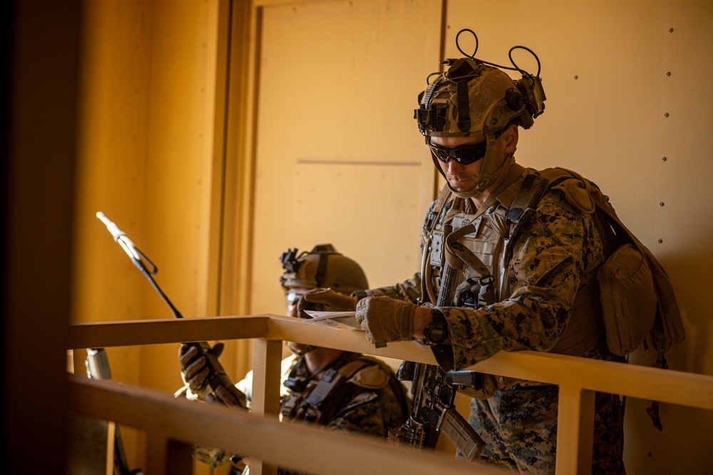 4th Marine Regiment Fights a Thinking Adversary at MWX