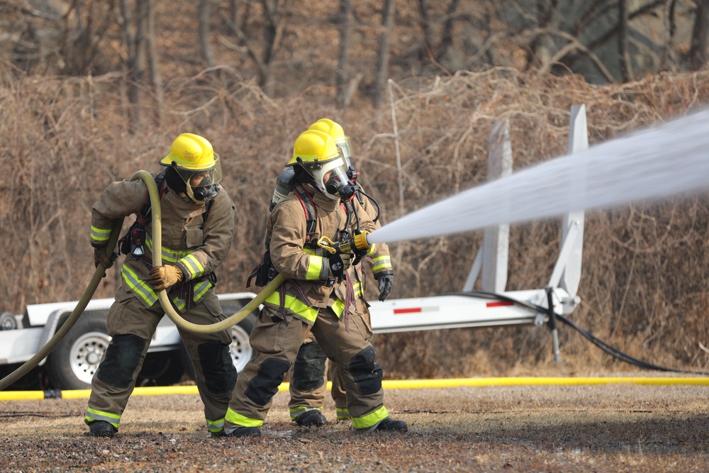 Marine Corps Firebirds Conduct Fires Training at Camp Casey