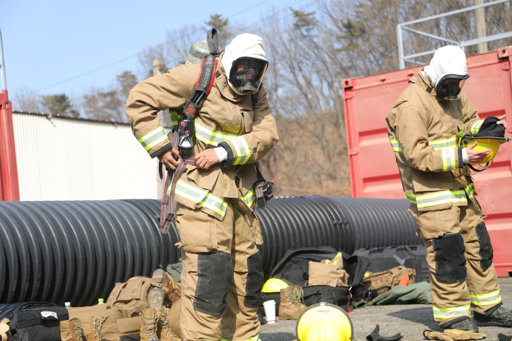 Marine Corps Firebirds Conduct Fires Training at Camp Casey