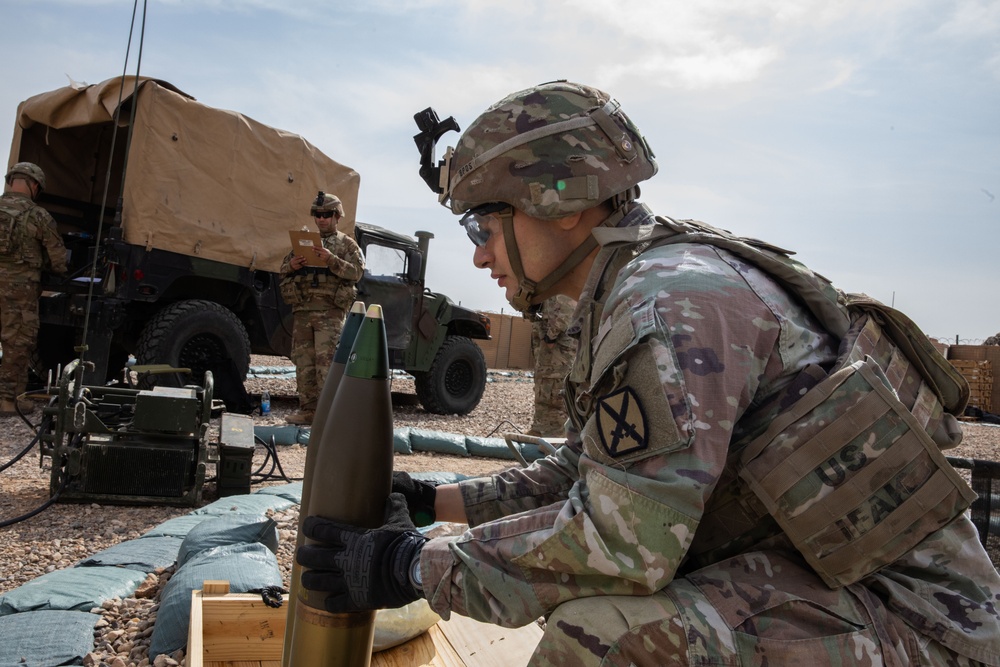 10th Mountain Division Conducts M119A3 Howitzer LFX at AAAB