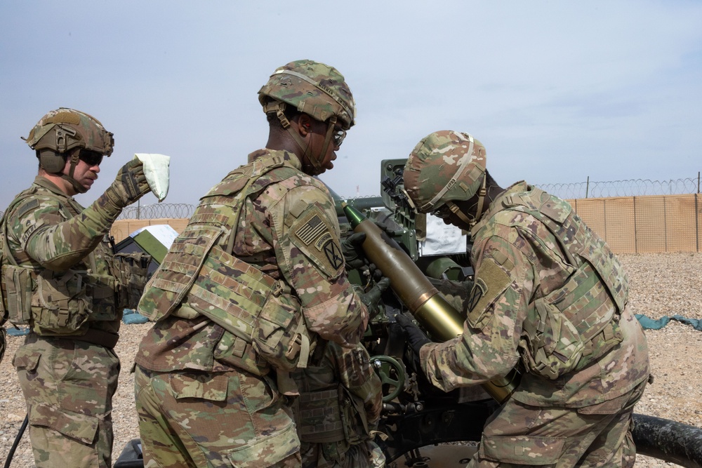 10th Mountain Division Conducts M119A3 Howitzer LFX at AAAB