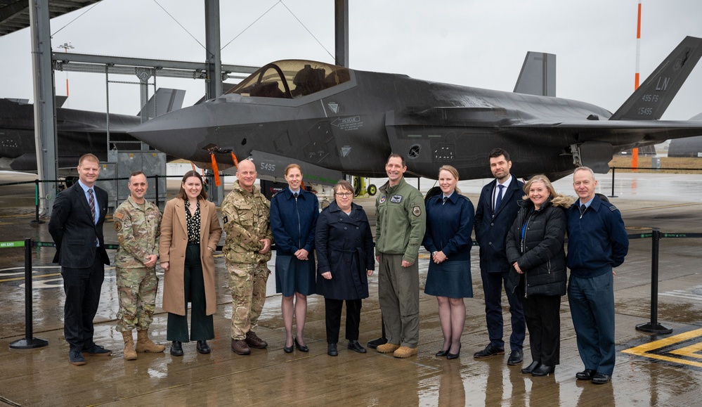 The Right Honorable Maria Eagle visits the 48th FW