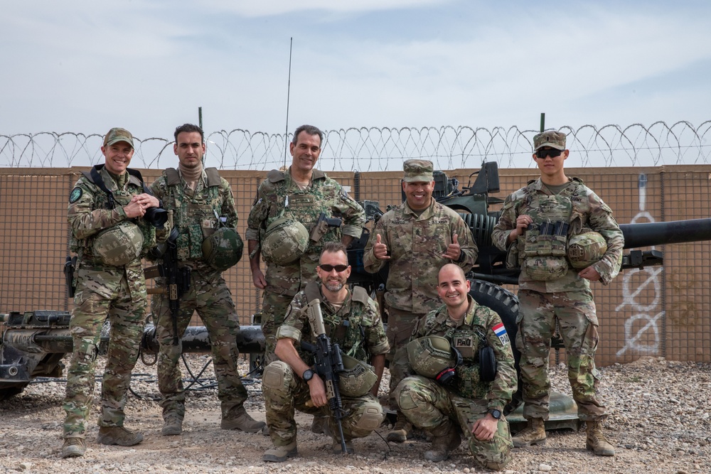 10th Mountain Division Conducts M119A3 Howitzer LFX at AAAB