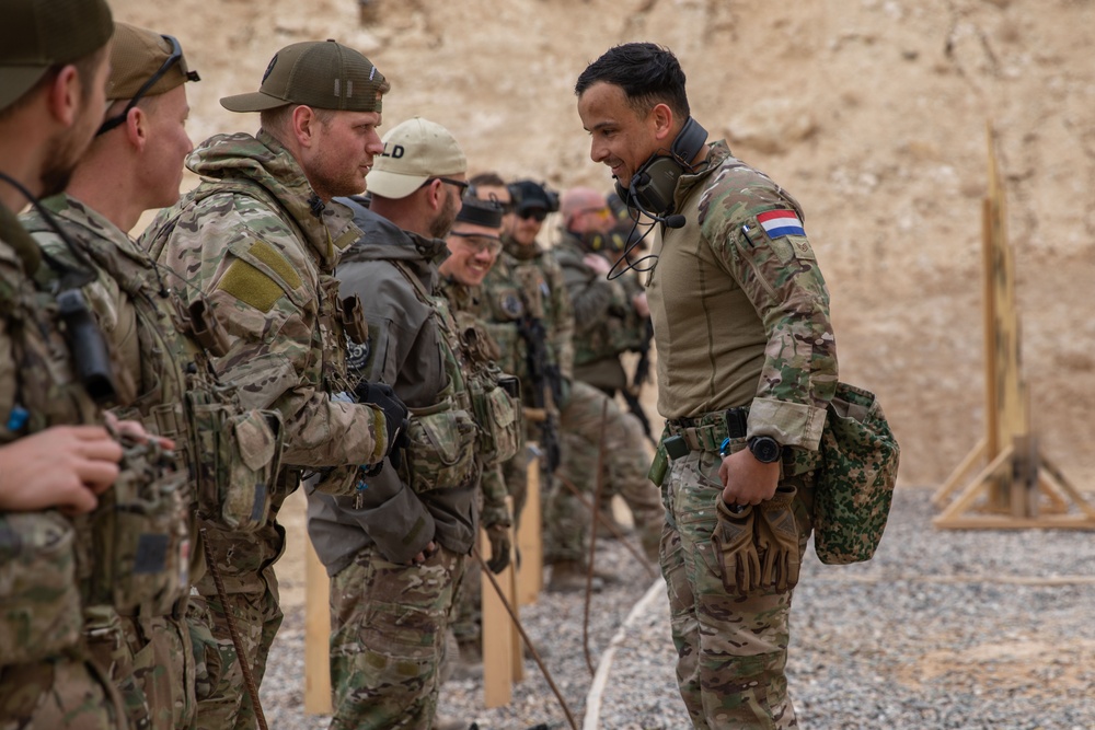 Dutch Forces Conduct Weapon Drills at Al Asad Air Base