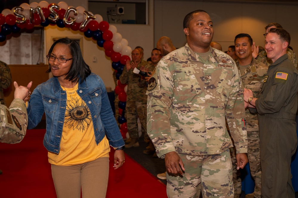Yokota celebrates new senior master sergeant promotions