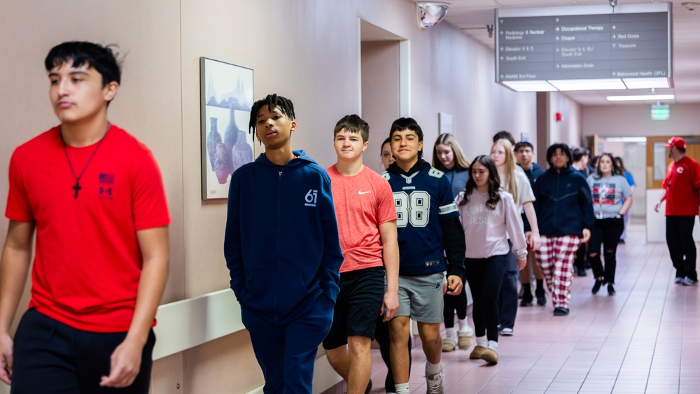 Cache Middle School's STEM program Tours Fort Sill