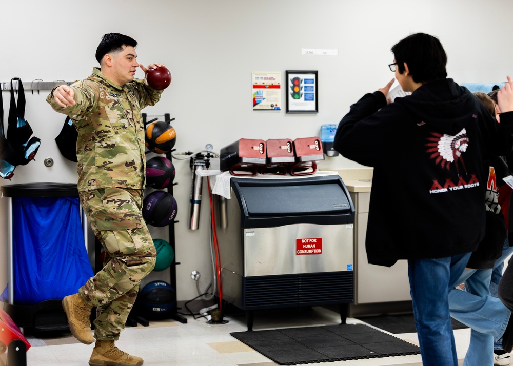 Cache Middle School's STEM program Tours Fort Sill