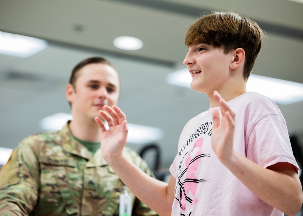 Cache Middle School's STEM program Tours Fort Sill