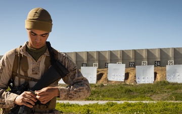 Charlie Company Entry Level Rifle Qualification