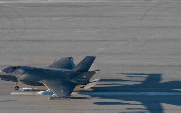 F-35B first test flight with AGM-158