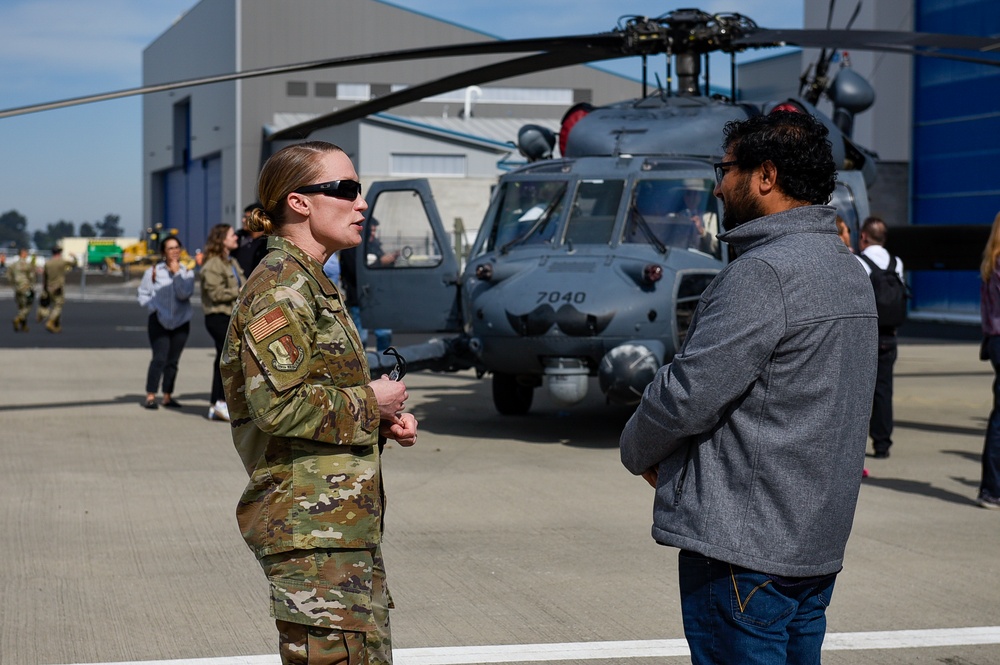 Leadership Mountain View visits 129RQW