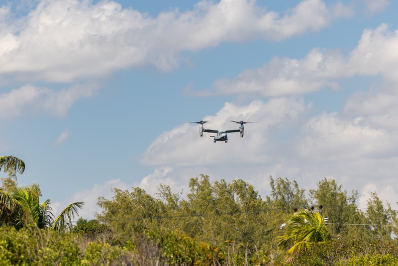 U.S. Marines and Sailors receive distinguished visitors in the Bahamas