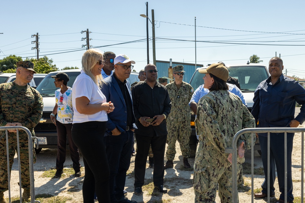 U.S. Marines and Sailors receive distinguished visitors in The Bahamas