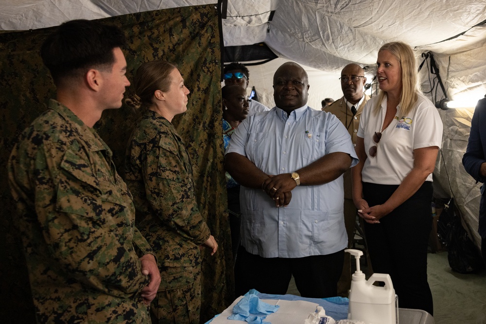 U.S. Marines and Sailors receive distinguished visitors in The Bahamas