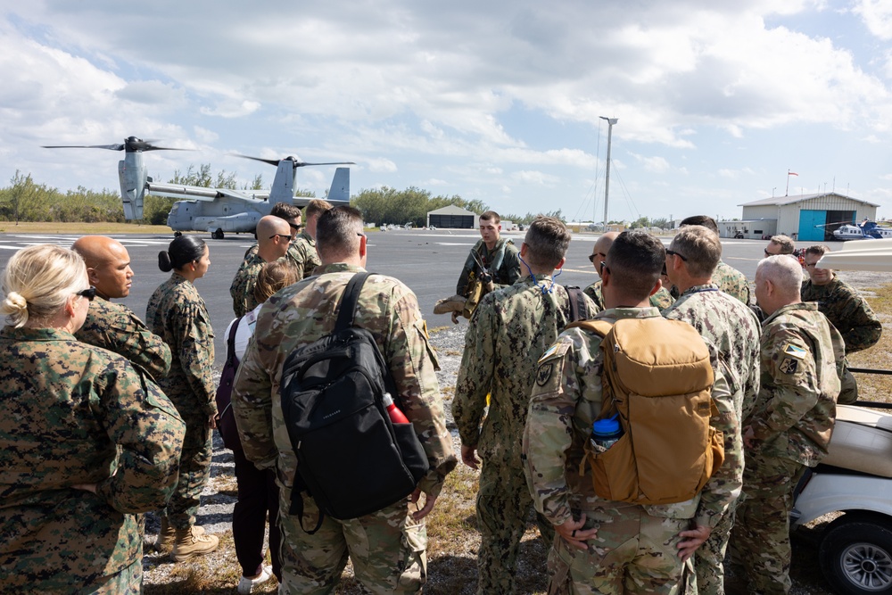 Marines and sailors with MWSS-272 receive distinguished visitors in the Bahamas