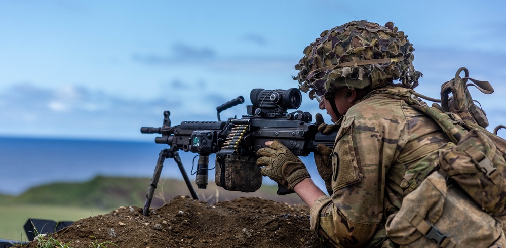 U.S. Army trains at USMC Range