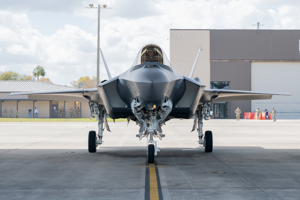 Lightning strikes the 125th Fighter Wing