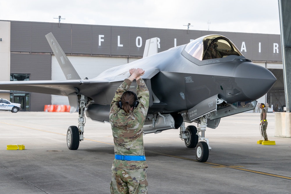 Lightning strikes the 125th Fighter Wing