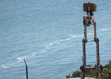 U.S. Army Soldiers monitor the ocean near Chula Vista