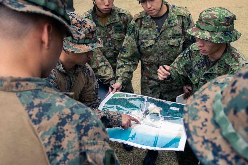 Iron Fist 25 | CLB 31, JGSDF conduct bilateral convoy simulator training