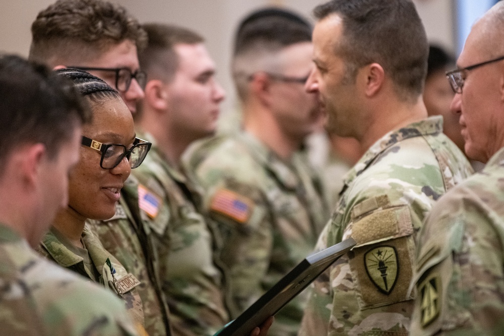 Leadership, Family Welcome Home Taskforce Indiana Airmen and Soldiers