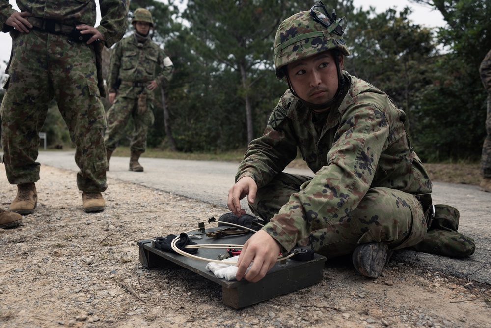 31st MEU | BLT 2/4 conducts bilateral field demolition