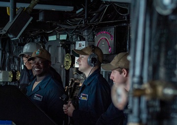 USS Somerset (LPD 25) gets underway in support of QUART 25.2