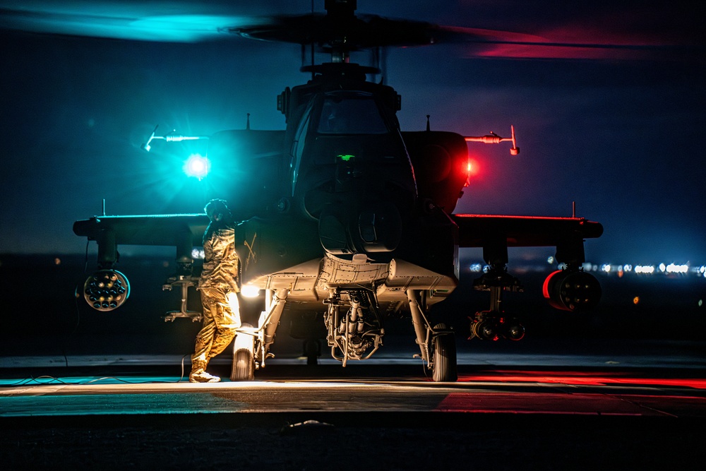 TF Nighthawk Apache Flight
