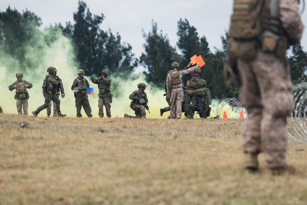 Iron Fist 25 | 31st MEU conducts integrated squad attacks