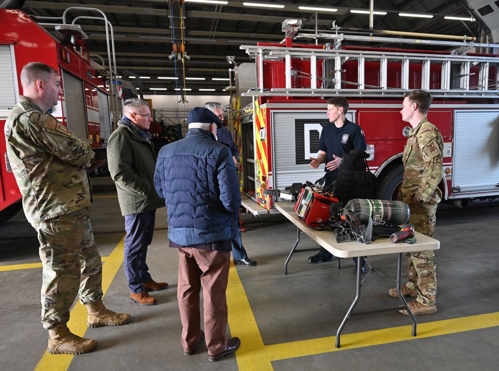 Honorary commanders, Lion Squadron members welcomed to RAF Mildenhall