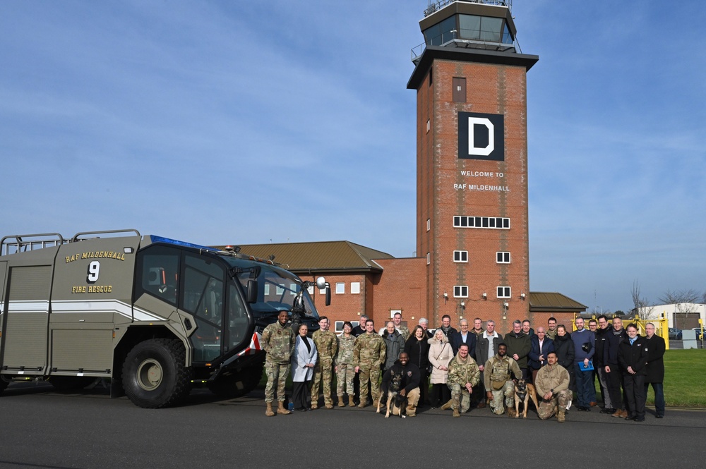 Honorary commanders, Lion Squadron members welcomed to RAF Mildenhall