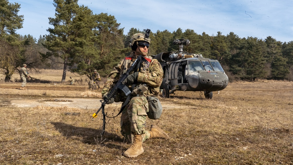 12th Combat Aviation Brigade conducts sling load recovery training