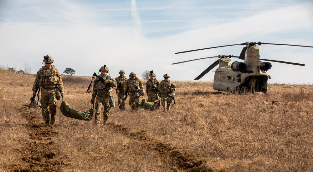 12th Combat Aviation Brigade conducts sling load recovery training