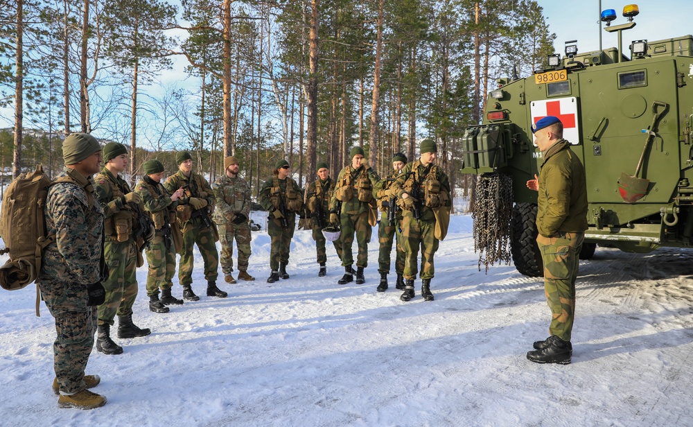 MLRS battalion conducts medical training in Norway with U.S. Navy Corpsmen  and Norwegian Army during exercise