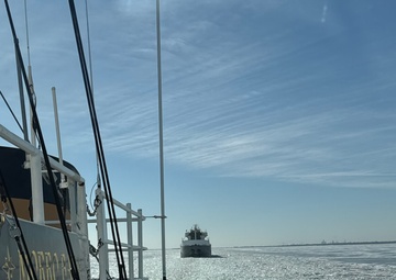 U.S. Coast Guard Cutter Morro Bay (WTGB 106) conducts Ice Breaking on Lake Erie