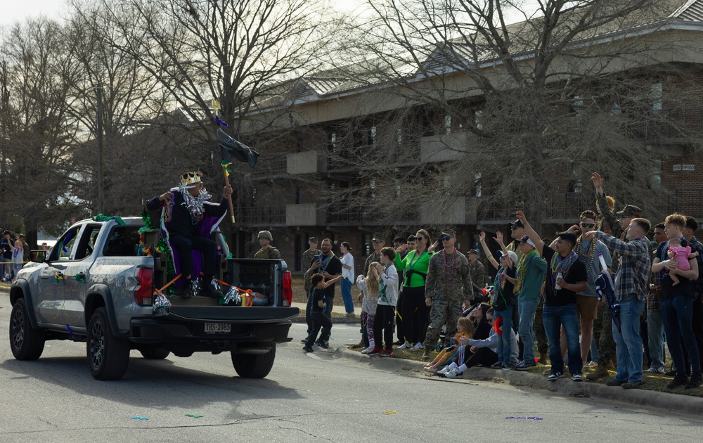 U.S. Marines and Families of 10th Marine Regiment, 2d Marine Division, Celebrate Mardi Gras