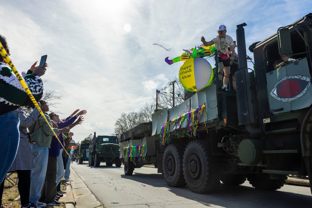U.S. Marines and Families of 10th Marine Regiment, 2d Marine Division, Celebrate Mardi Gras