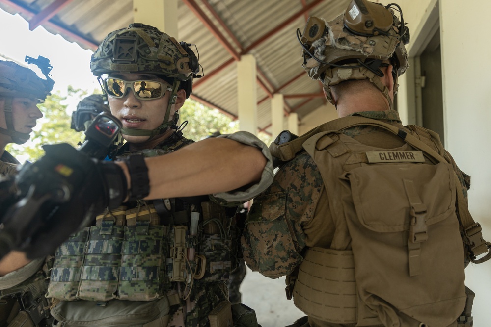 Cobra Gold 25: 1st LAR Bn. Marines teach CQB, cUAS classes