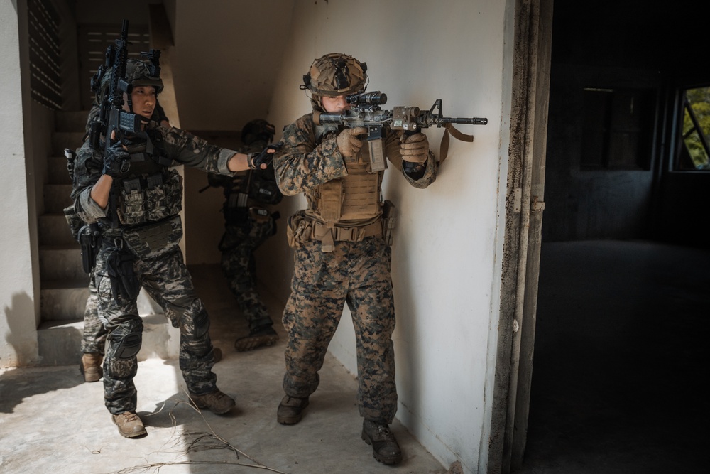 Cobra Gold 25: 1st LAR Bn. Marines teach CQB, cUAS classes